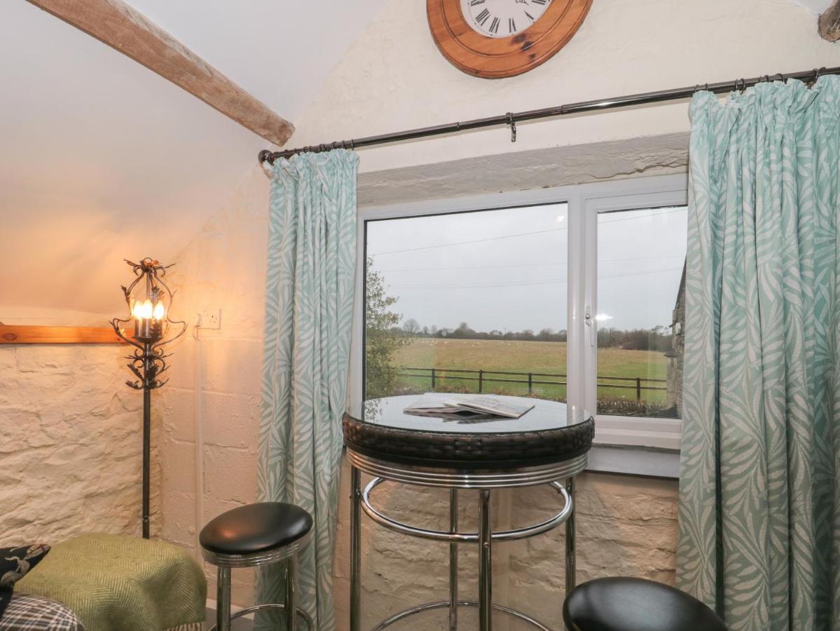 The Coach House Villa Somerton  Exterior photo